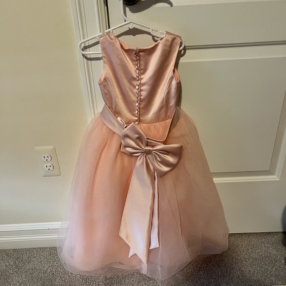 Gorgeous flower 🌸 girl dress size 4T - Picture 3 of 4